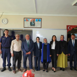 Şehit Fahreddin Sarı Ortaokulunda Bir Program Gerçekleştirildi. - fotoğraf 2