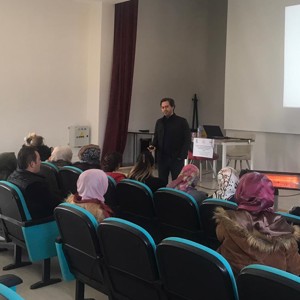 Engelli ve Yaşlı Hizmetleri Alanında Görev Yapan Personellerimize Yönelik Hazırlanan OKA Projesi Eğitimleri Başladı - fotoğraf 3