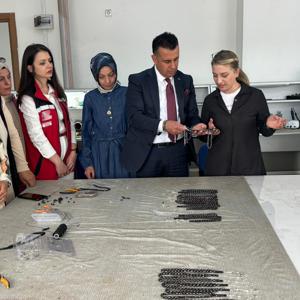Oltu Aile Destek Merkezimizde (ADEM) İnceleme ve Değerlendirmelerde Bulunduk - fotoğraf 5