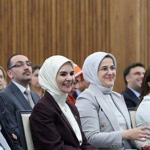 Bakanımız Göktaş, "Veriden Vizyona Üç Kuşak Türkiye" araştırmasına ilişkin düzenlenen programda konuştu - fotoğraf 2