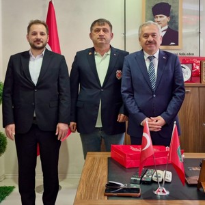 Aziz Şehitlerimizin Aileleri ve Kahraman Gazilerimize Bayram Ziyareti - fotoğraf 1
