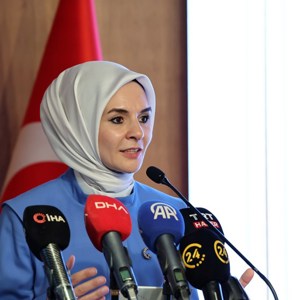 Bakanımız Göktaş, "Aile Olmanın Değeri: Yuva Olmak" programına katıldı - fotoğraf 1