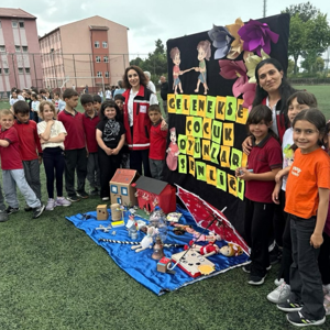 Millî Eğitim Müdürlüğü Koordinatörlüğünde Geleneksel Çocuk Oyunları Şenliği Gerçekleştirildi - fotoğraf 3