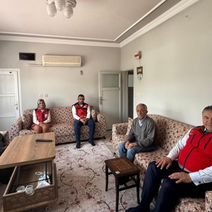 Kurban Bayramı münasebetiyle İl Müdürümüz Sayın Tolga Nacar,Aziz Şehilerimizin kıymetli ailelerini ziyaret etti. - fotoğraf 1