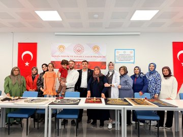 SANATIN İYİLEŞTİRİCİ GÜCÜYLE YÜREKLERE DOKUNDUK: FİLİOGRAFİ KURSUMUZ TAMAMLANDI