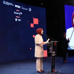 Bakanımız Göktaş, "Dijital Anafor: Ekran Bağımsızlığı Zirvesi"nde konuştu - fotoğraf 2
