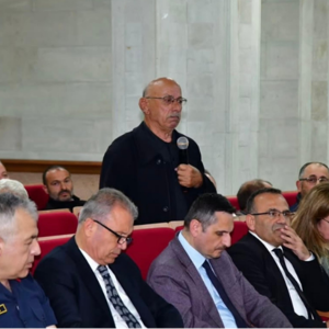 Sayın Valimiz Tahir Şahin Başkanlığında Hayrat Muhtarlar Toplantısı Gerçekleştirildi - fotoğraf 2