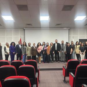“Güvenli Aile, Güvenli Gelecek: Şiddetin Önlenmesinde Ailenin Rolü” Paneli Gerçekleştirildi - fotoğraf 2