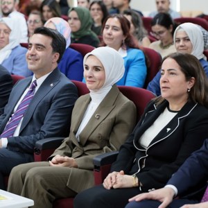 Aile ve Sosyal Hizmetler Bakanlığı ile YTB arasında işbirliği protokolü imzalandı - fotoğraf 4