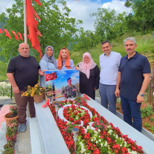Şehidimiz Berat Mecit Day’ın Kabri Ziyaret Edildi - fotoğraf 1