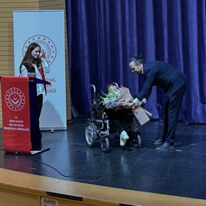 Engelliler Haftası’nda Sanat ve Duygu Dolu Kutlama Farklıyız Ama Biriz - fotoğraf 14