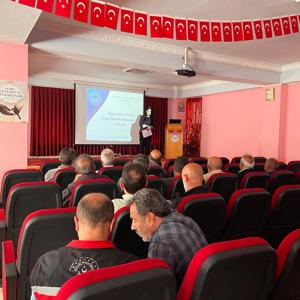 Muhtarlara Sosyal Risk Haritaları ve Aile Rehberi Sistemi Toplantısı Gerçekleştirildi - fotoğraf 1