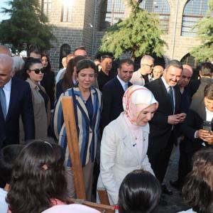 Bakanımız Mahinur Özdemir Göktaş’tan Aile Şenliği Kapsamında Sergi Alanına Ziyaret - fotoğraf 3
