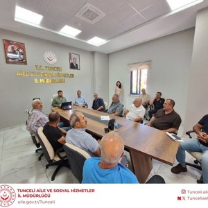 Sosyal Risk Haritaları ve Aile Rehberi Sistemi Kapsamında Bilgilendirme Toplantısı Yapıldı - fotoğraf 1