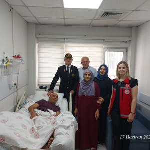 Kıbrıs Gazilerimize Ziyaret Gerçekleştirildi - fotoğraf 5