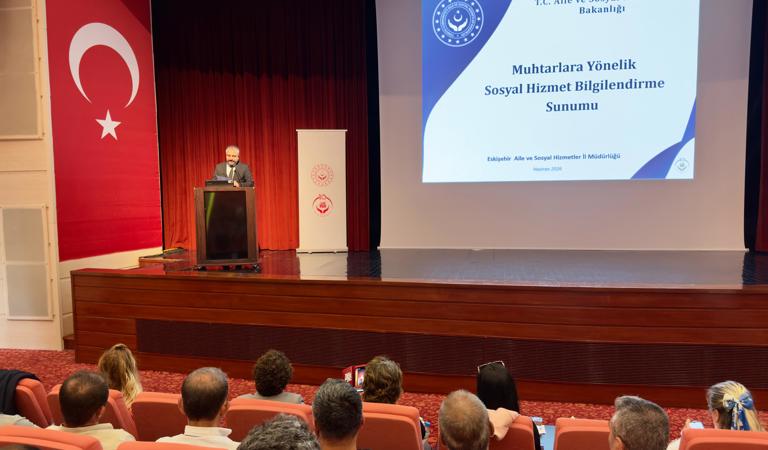 Muhtarlara Sosyal Risk Haritası ve Kadına Yönelik Şiddetle Mücadele Bilgilendirme Toplantısı Düzenlendi