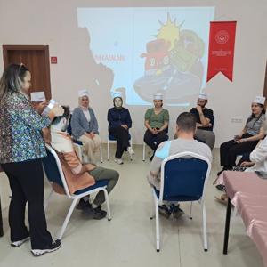 Kuruluşlarımızda Görev Yapan Meslek Elemanlarımıza Yönelik Psikolojik İlk Yardım Eğitimi Yapıldı - fotoğraf 1