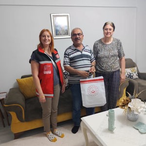 Akhisar’da Şehit Babalarımız Babalar Günü’nde Ziyaret Edildi - fotoğraf 1