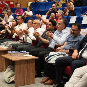 Koruyucu Aile Hizmeti Turgutlu Popüler Müzik Korosu Konserinde Tanıtıldı - fotoğraf 3