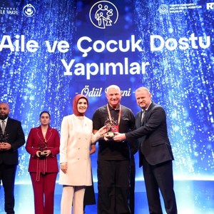 Bakanımız Göktaş, "Dijital Anafor: Ekran Bağımsızlığı Zirvesi"nde Konuştu - fotoğraf 8