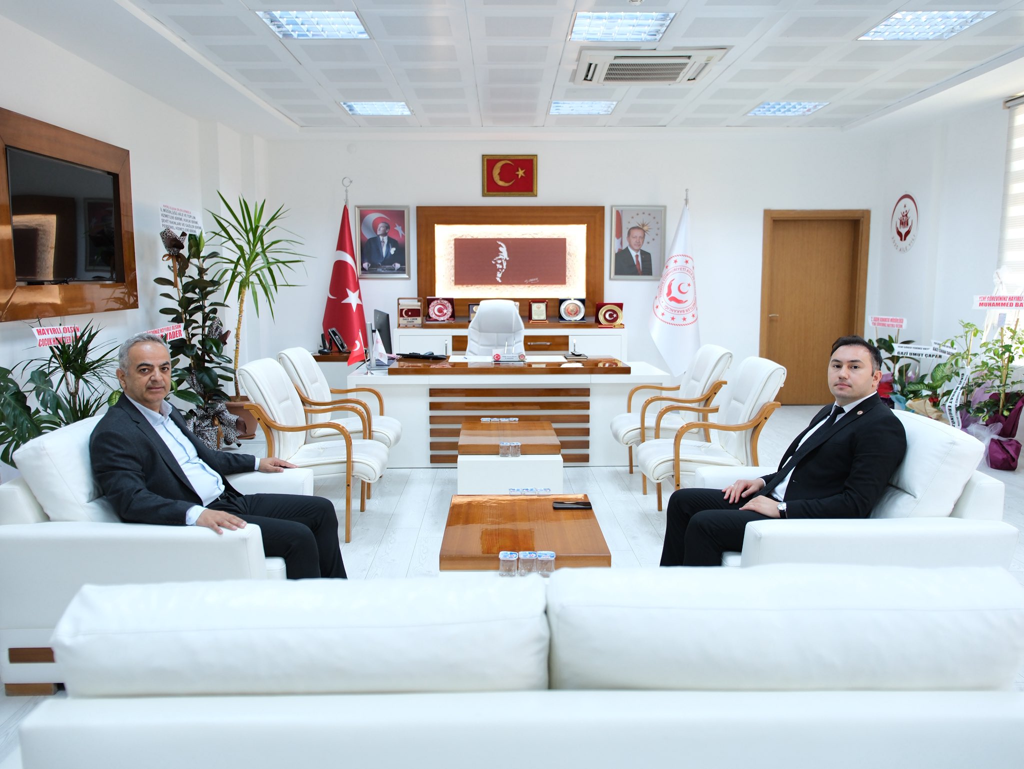 Vali Yardımcımız Sayın Ahmet Korkmaz İl Müdürümüz Sayın Ömer Faruk Ergün’e ziyaret gerçekleştirdi.