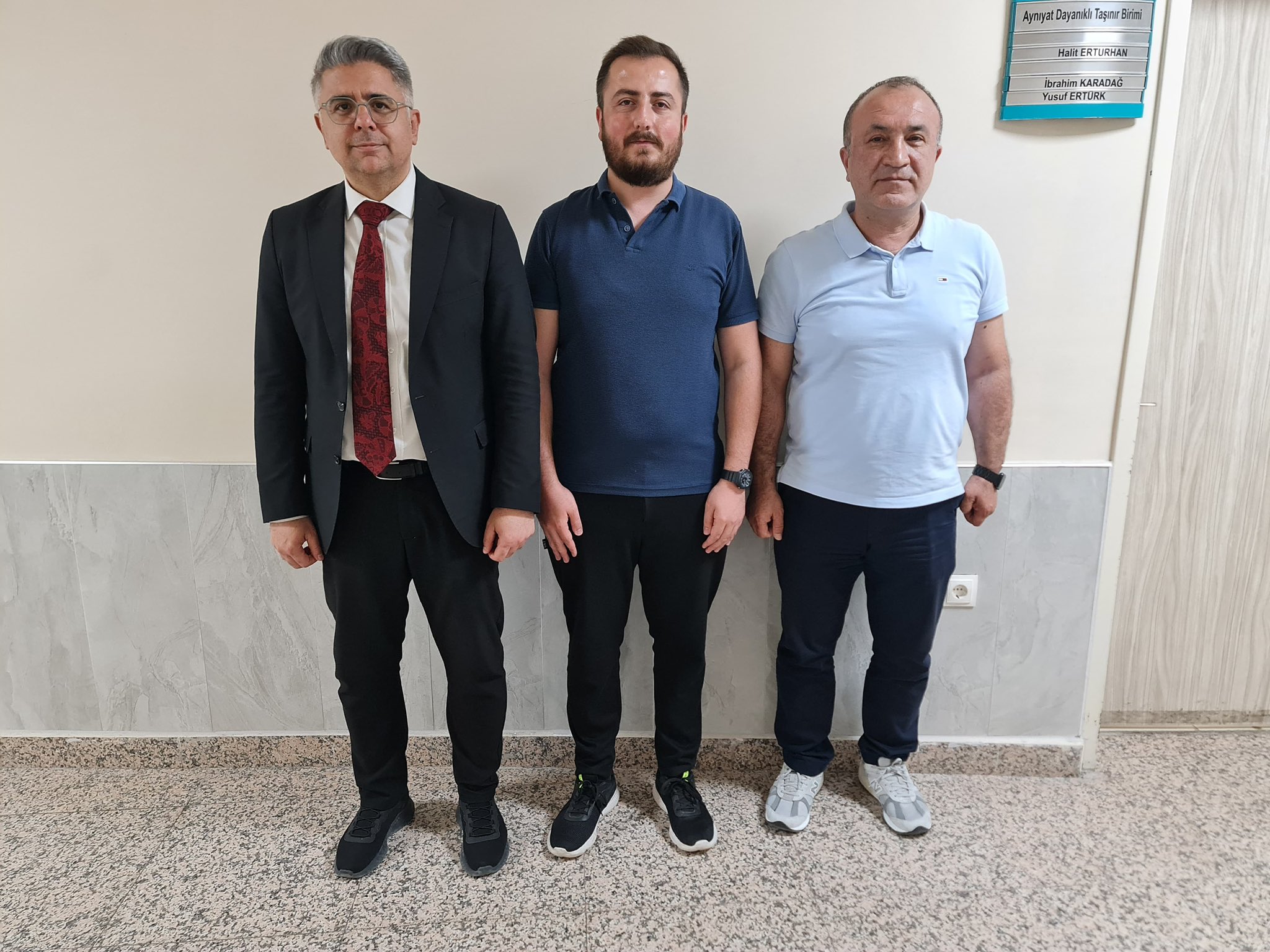 “Kahramanlarla Omuz Omuza "