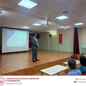 Sosyal Risk Haritaları ve Aile Rehberi Sistemi Kapsamında Bilgilendirme Toplantısı Yapıldı - fotoğraf 2