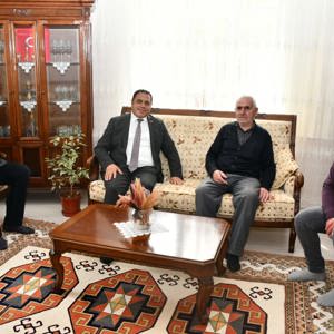 İl Müdürümüzden Şehit Babalarımıza Babalar Günü Ziyareti - fotoğraf 1