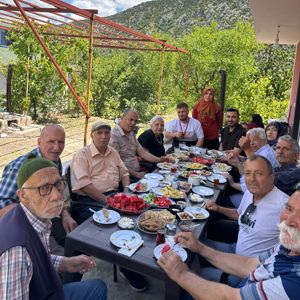 Büyüklerimizle Amasya’nın Tarihi ve Doğal Güzelliklerini Keşfettik - fotoğraf 3