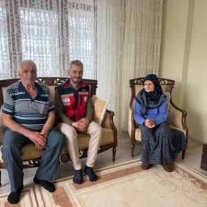 Babalar Günü vesilesiyle, aziz şehitlerimizin bizlere emaneti olan kıymetli babalarımızı hanelerinde ziyaret ettik. - fotoğraf 4