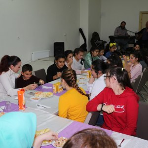 Valimiz Sayın Köksal Şakalar Ve Eşi Müslime Şakalar Hanımefendi, Çocuklarımızın Mutluluğuna Ortak Oldu - fotoğraf 4