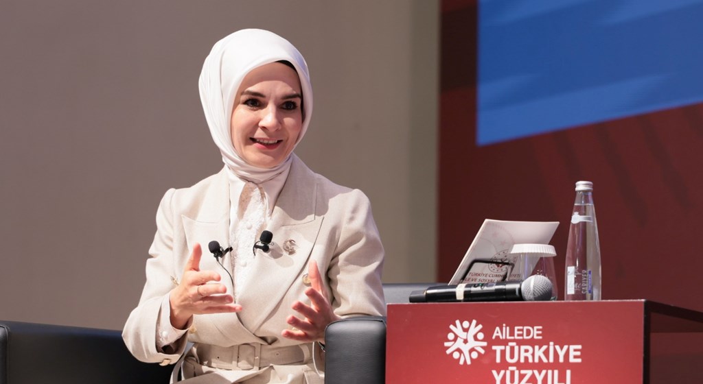 Bakanımız Göktaş, "Ailede Türkiye Yüzyılı Zirvesi"ndeki Özel Oturumda Konuştu