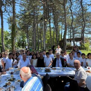 Kıbrıs Gazilerimiz ve kıymetli eşleri tarafından hazırlanan anlamlı buluşmada bir araya geldik. - fotoğraf 5