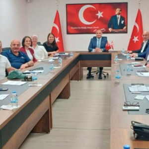 Sosyal Yardımlaşma Vakfı Mütevelli Heyeti Toplantısı, Vali Yardımcımız Sayın Gürkan Demirkale Başkanlığında Gerçekleştirildi.  - fotoğraf 2