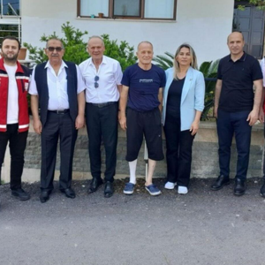 Kıbrıs Gazimiz Ali Kemal Baytarı, Geçirmiş Olduğu Ameliyat Sonrasında Evinde Ziyaret Edildi. - fotoğraf 2