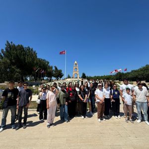 Akçakocalı Gençler Atasının İzinde: Çanakkale’ye Kültür Gezisi Düzenlendi. - fotoğraf 6