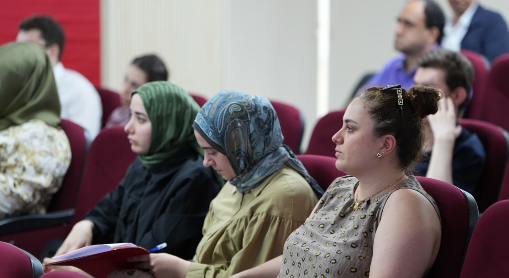 Bakanlık Personeline "Siber Suçlara Karşı Alınacak Önlemler ve Atılacak Adımlar" Eğitimi Verildi
