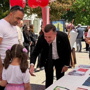 İl Müdürümüz Arif Laçin, “Aile ve Nüfus 10 Yılı” Farkındalık Standını Ziyaret Etti - fotoğraf 2