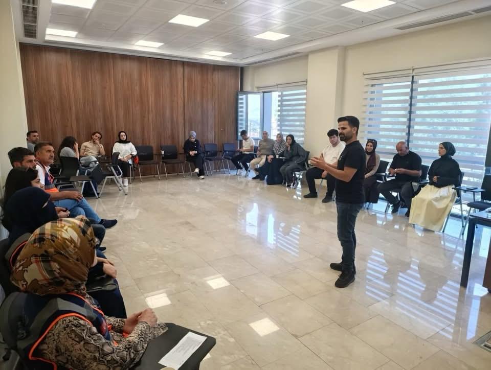 Türkiye Afet Müdahale Planı (TAMP) kapsamında eğitmenlerimiz tarafından AFAD gönüllülerine Psikolojik İlk Yardım Eğitimi verilmiştir.