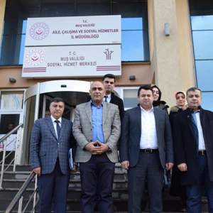 Varto İlçemizin Kıymetli Kaymakamı Ertuğrul AVCI beraberinde ki heyetle İl Müdürlüğümüzü ziyaret ettiler - fotoğraf 1