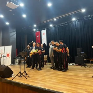 İl Müdürümüz, Ceza İnfaz Personeli Günü Kapsamında Düzenlenen Konser Etkinliğine Katıldı - fotoğraf 1
