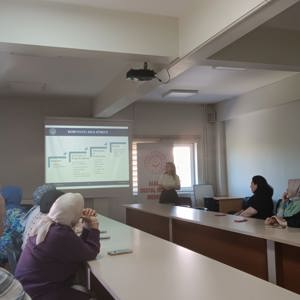 30 Haziran Korucu Aile Günü etkinlikleri kapsamında Koruyucu Aile Hizmeti Tanıtım Programı gerçekleştirilmiştir. - fotoğraf 4