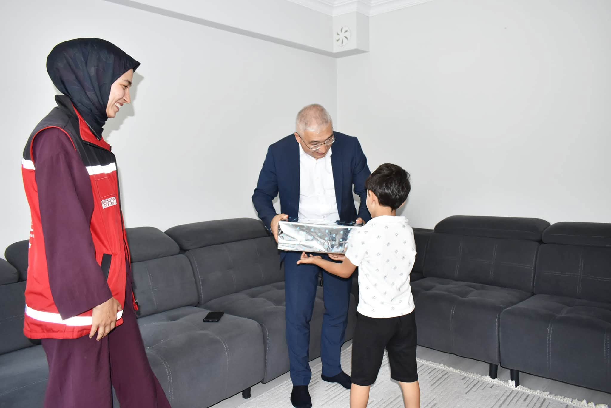 Bir Yuva, Bir Umut: Koruyucu Ailelerimizin Yanındayız