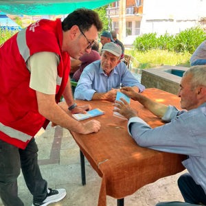 Şiddetle Mücadele Kapsamında Vatandaşlara Yönelik Bilgilendirme Faaliyeti Gerçekleştirildi - fotoğraf 3