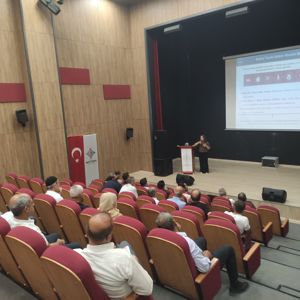  'Kadına Yönelik Şiddetle Mücadele' semineri  - fotoğraf 1