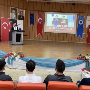 Batman Üniversitesi personel ve öğrencilerine “Teknoloji Bağımlılığı” eğitimi  - fotoğraf 2