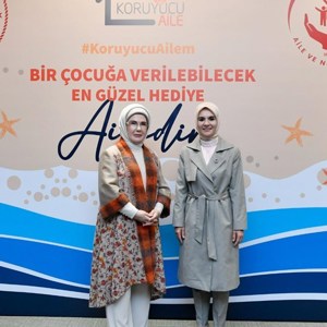 Emine Erdoğan ve Bakanımız Göktaş "Gönül Elçileri Koruyucu Aile Vizyon Çalıştayı Kapanış Programı"na katıldı - fotoğraf 10