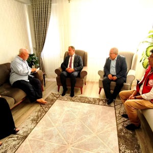 Babalar Günü vesilesiyle aziz şehidimiz Hasan Hüseyin ÇALIŞKAN’ın kıymetli babası Bahri ÇALIŞKAN’ı ziyaret ettik. - fotoğraf 1