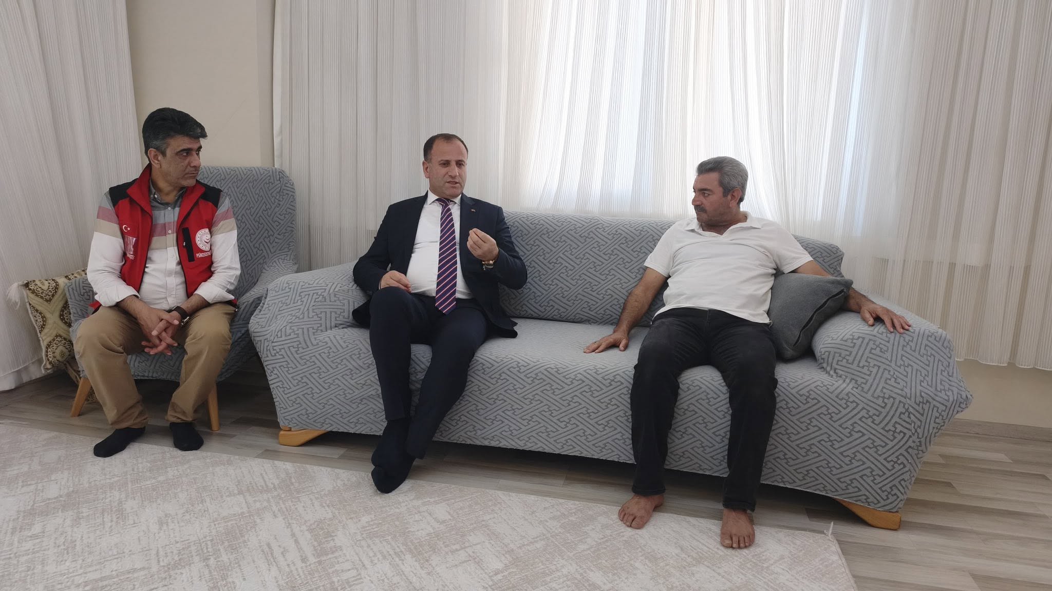 Babalar Günü vesilesiyle aziz şehidimiz Hüseyin KOROÇ’un kıymetli babası Ahmet KOROÇ’u ziyaret ettik.