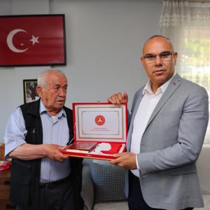 Şehidimiz J. Asb. Çvş. Adem KACAR’ın Ailesine Anlamlı Hane Ziyareti - fotoğraf 2